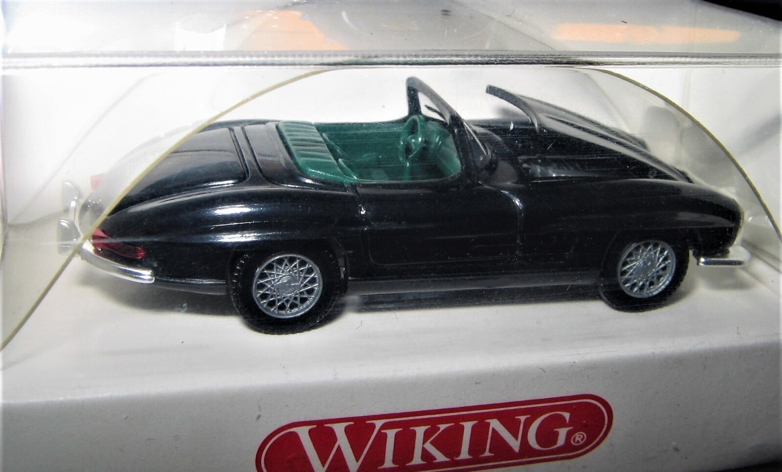 Wiking 8340422 Mercedes 300SL Roadster w/Hood – Germany 1/87 HO (plastic) MIB