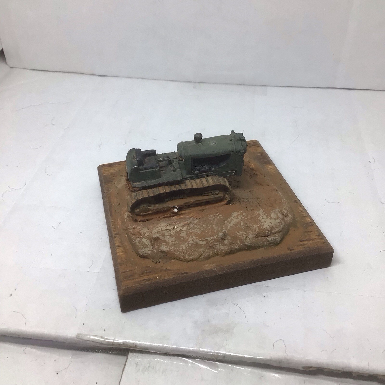VINTAGE TEREX GM PRODUCT OF GENERAL MOTORS BRONZE BULLDOZER / DOZER DESK DISPLAY