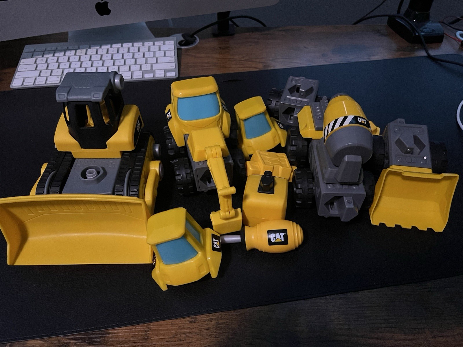 Cat Construction Build Toy