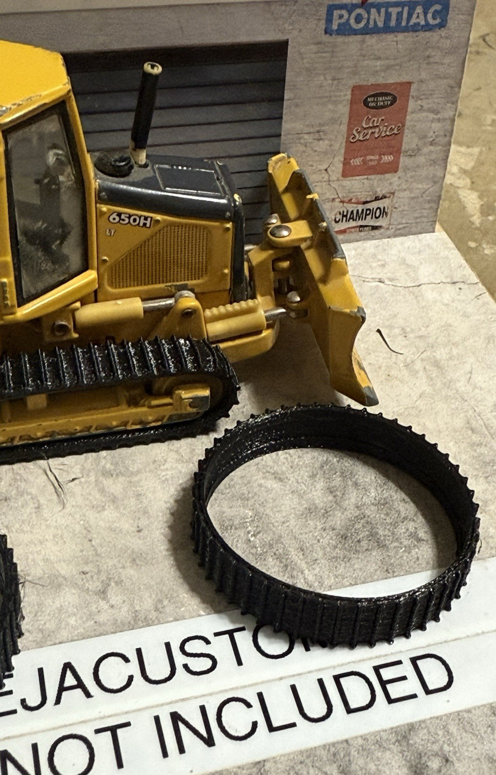 1 set of new tracks for ertl 1:50 John Deere 650 h or 650 j Crawler Dozer