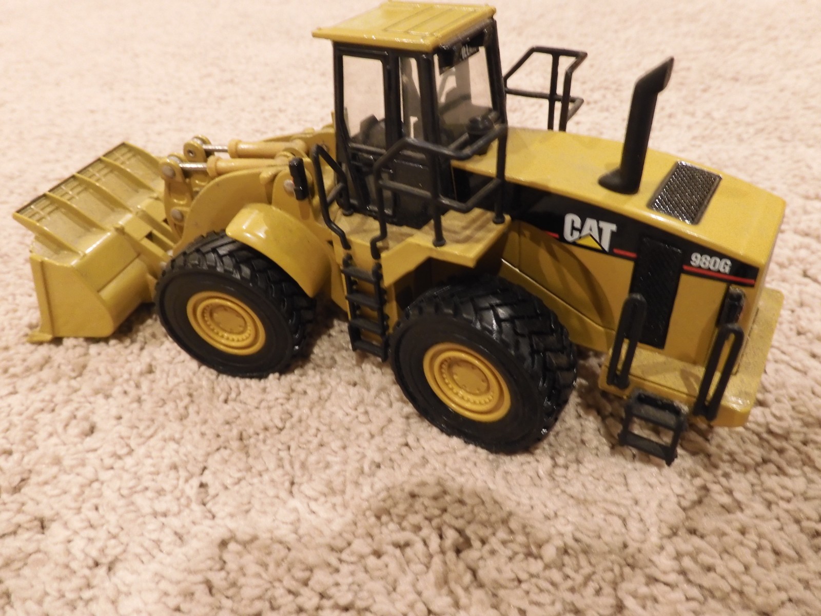 NORSCOT GROUP CATERPILLAR 980G WHEEL LOADER DIE CAST CONSTRUCTION EQUIPMENT