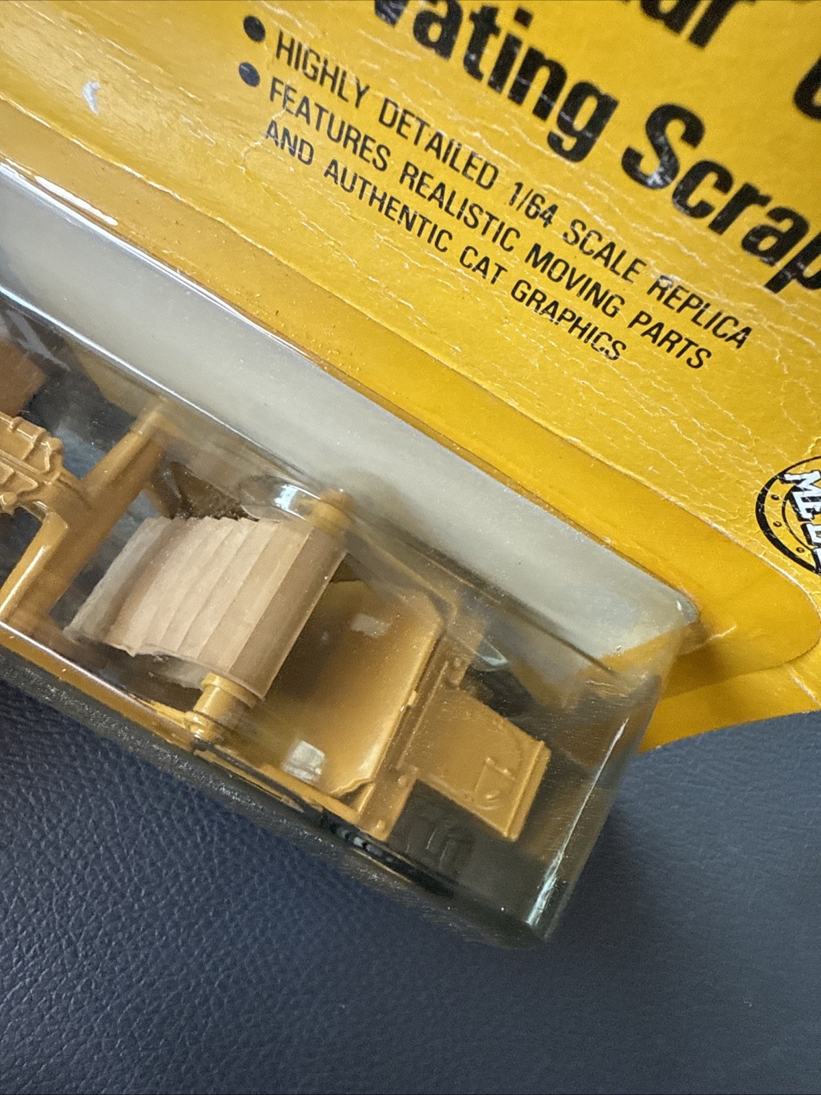VTG 1994 Ertl Caterpillar 613C Elevating Scraper 1/64 Scale Die Cast