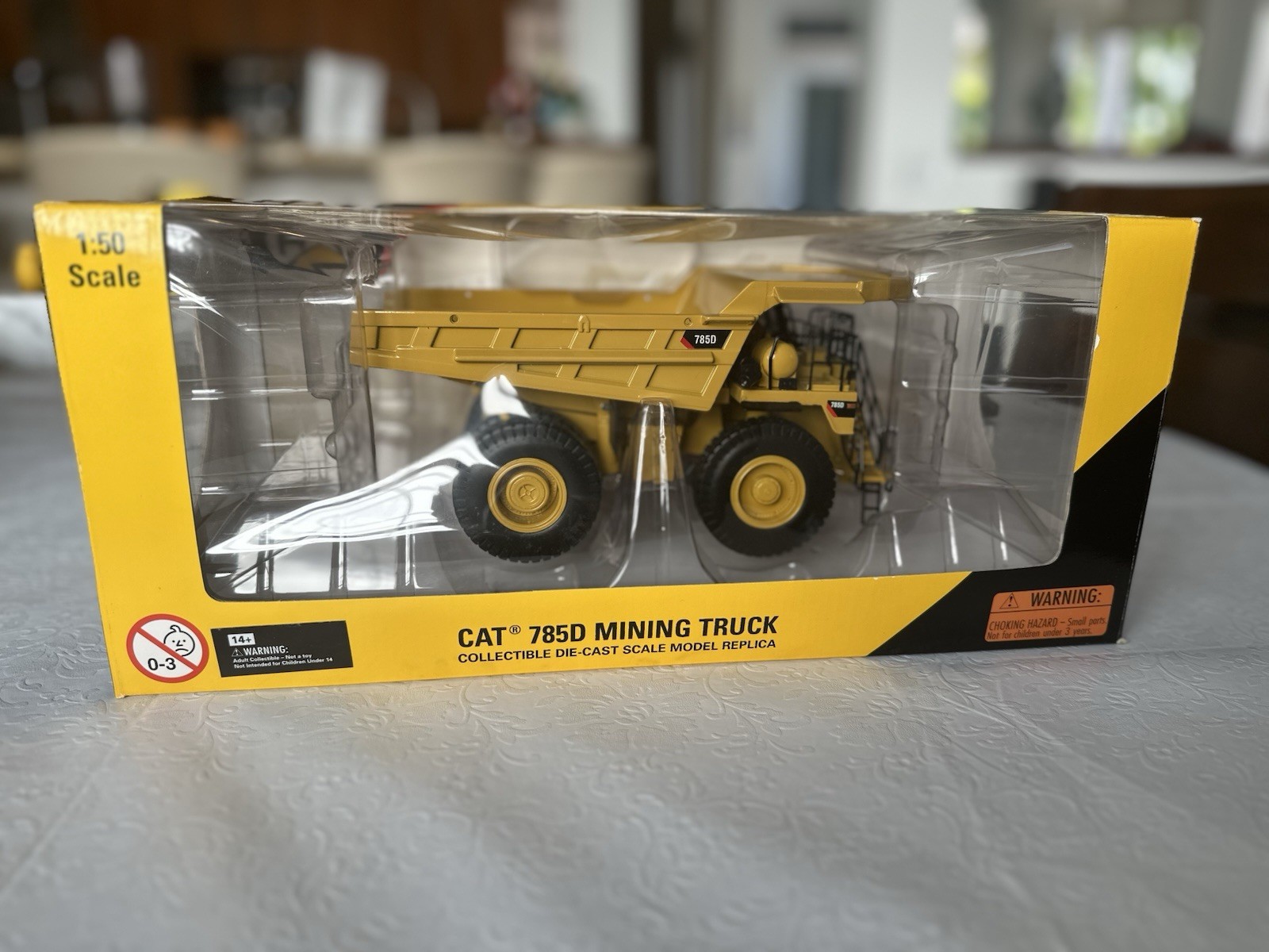 Caterpillar 785D Diecast Mining Truck By Norscot, 1:50 Scale