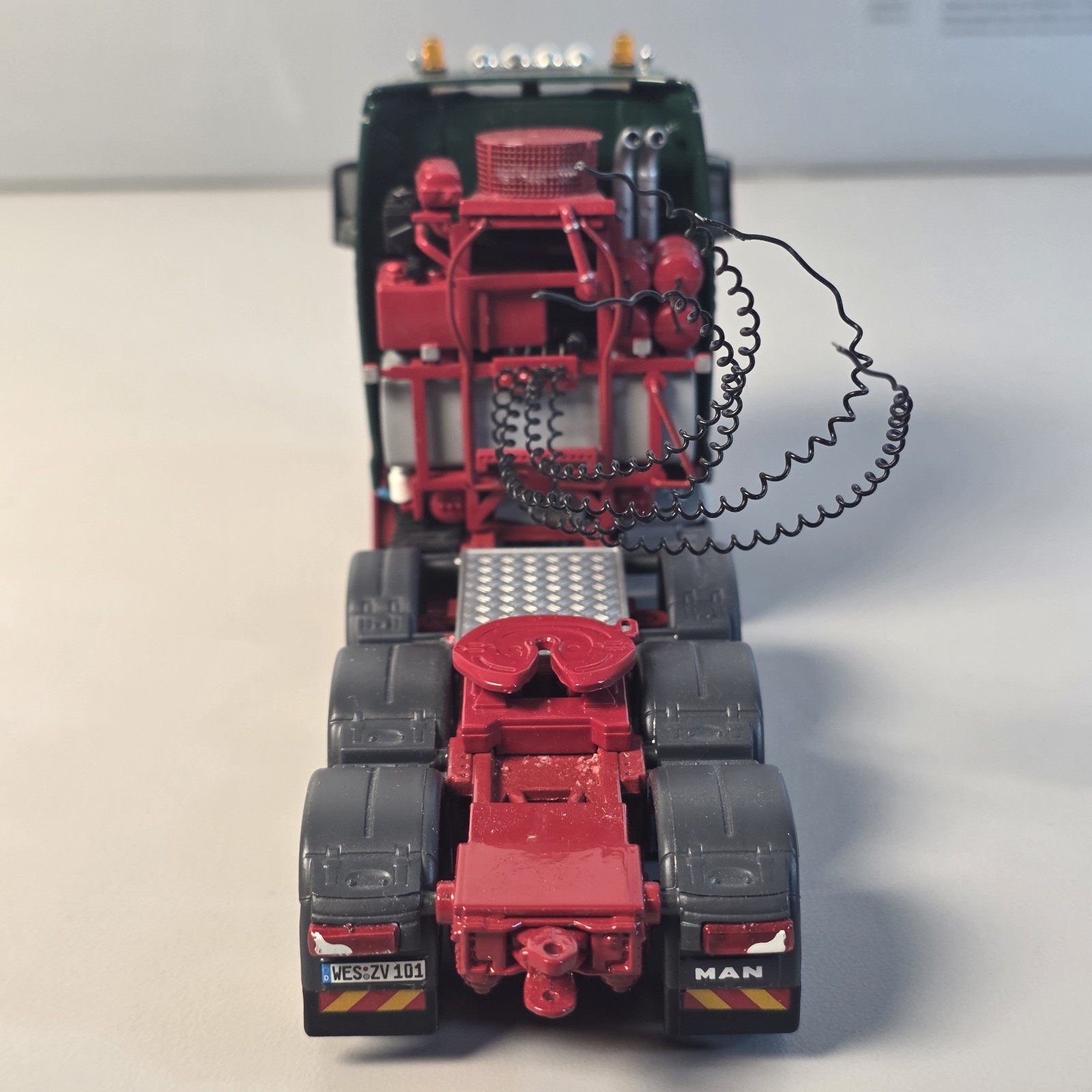 WSI 1:50 Kahl MAN TGX XXL Euro 6 8×4 + 4 Axle Lowloader & 2 Axle Dolly 01-2801