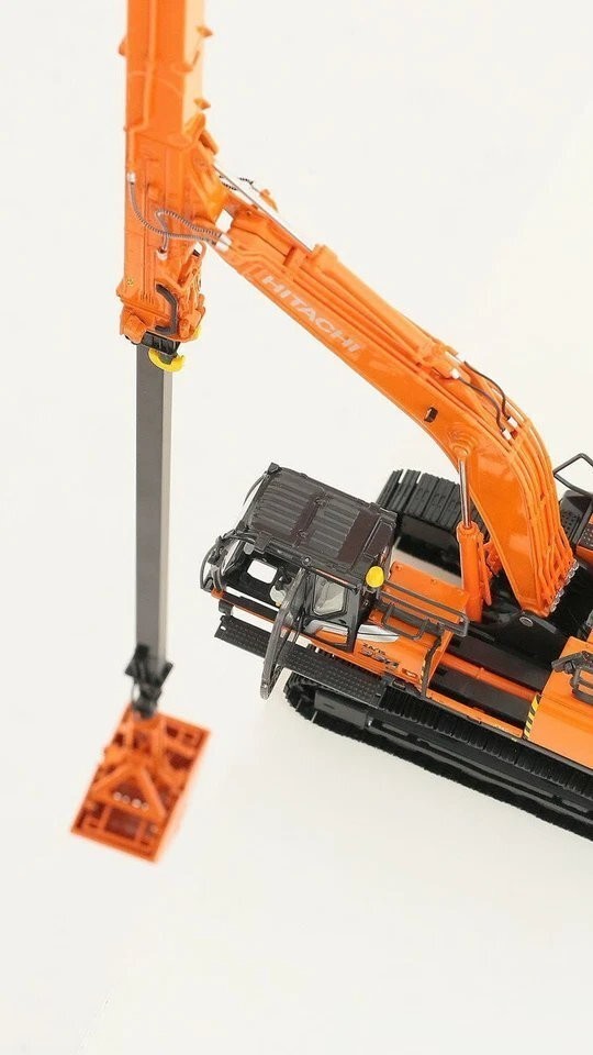 Hitachi Construction Machinery ZX330LC-7 Miniature Model 1/50 Excavator Car New