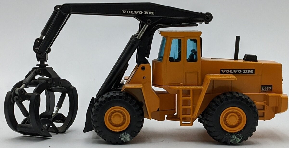 Joal 1:50 Volvo BM L160 High Lift Log Grapple Loader NEW