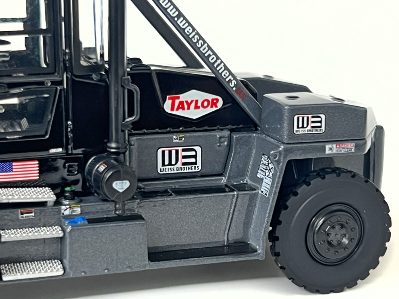 Taylor XH-360L Forklift – Gunmetal – Weiss Bros 1:50 Scale Model #WBR033-314 New