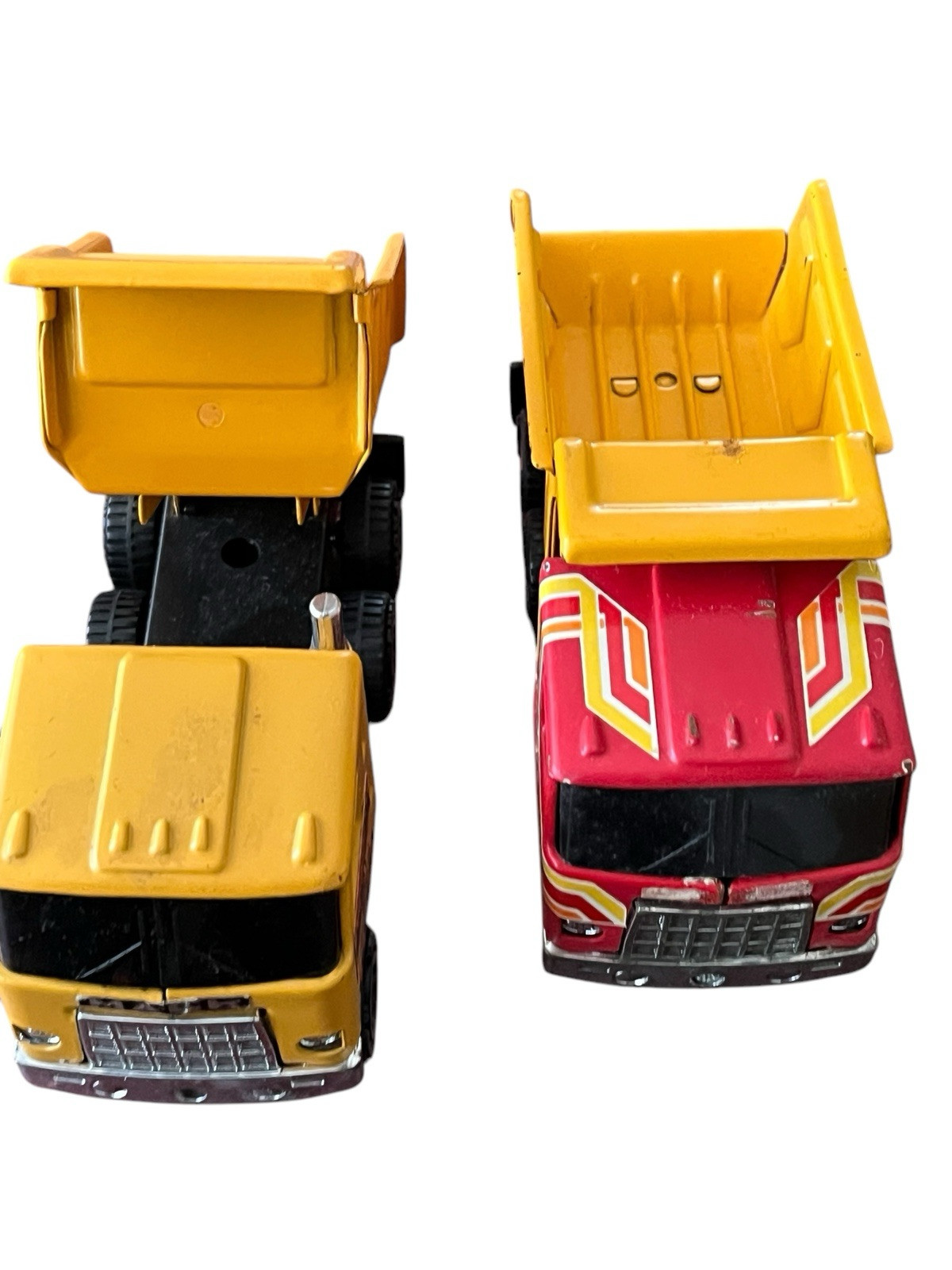 Lot Of 5 Vintage Tonka Mack Zoomer Boomer Minis Dump Trucks With Plastic Case