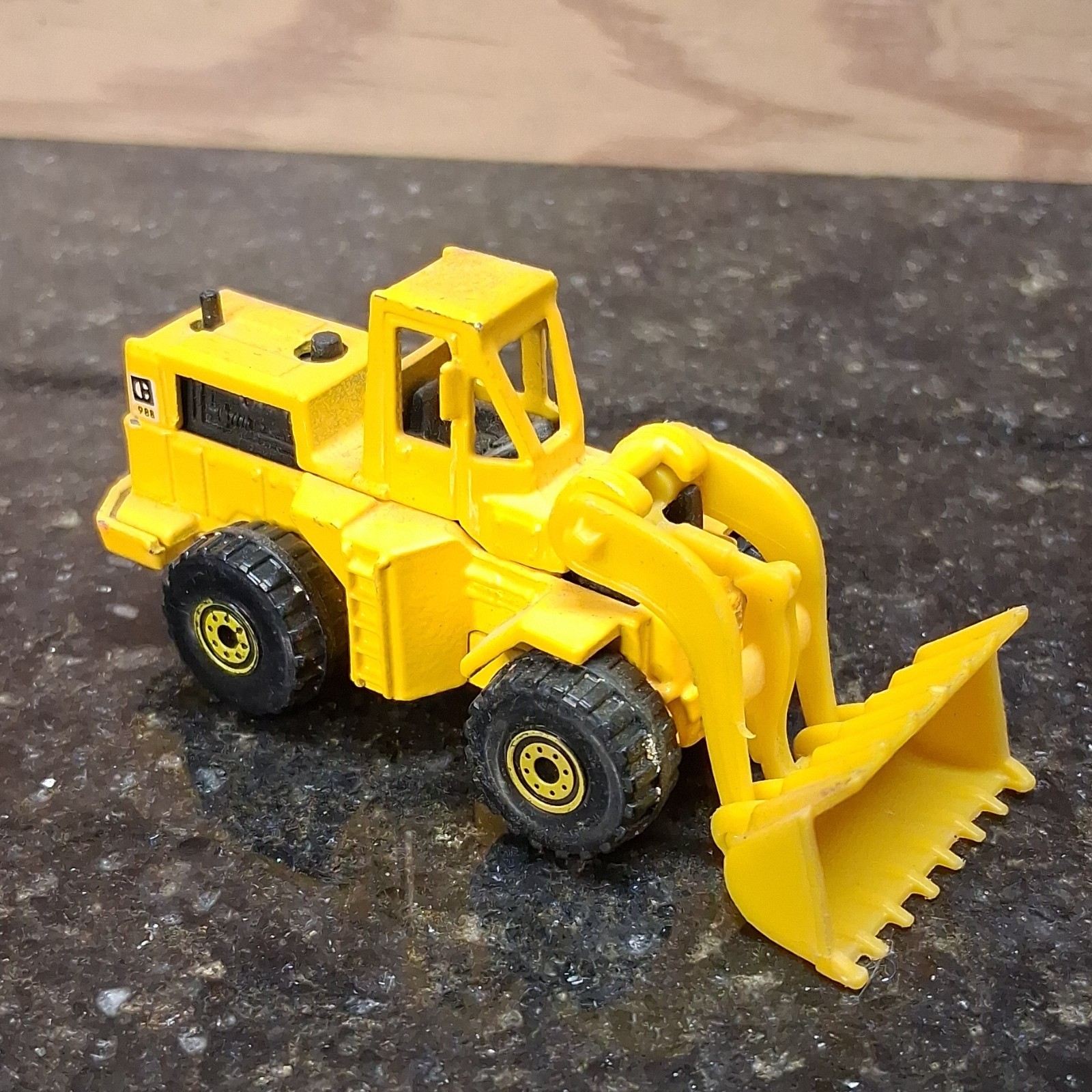 Hot Wheels Caterpillar Loader Diecast Yellow Black 1970 Construction Vehicle