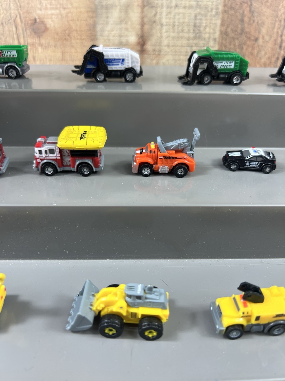 Tonka Mighty Wheels Diecast Dozer Dumptruck Construction & Rescue Vehicles Lot