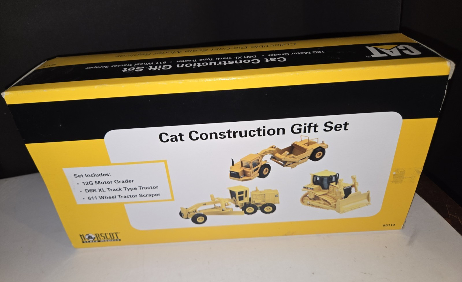 1/64 Norscot CAT Construction Gift Set 12G Grader, D6R, 611 Scraper 55114