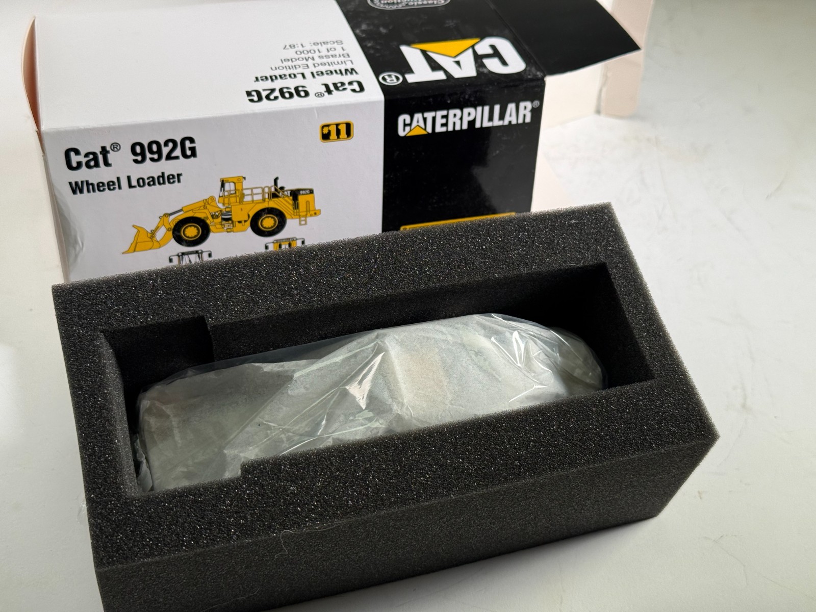 Classic Construction Models CCM Caterpillar Cat 992G Wheel Loader Brass 1:87