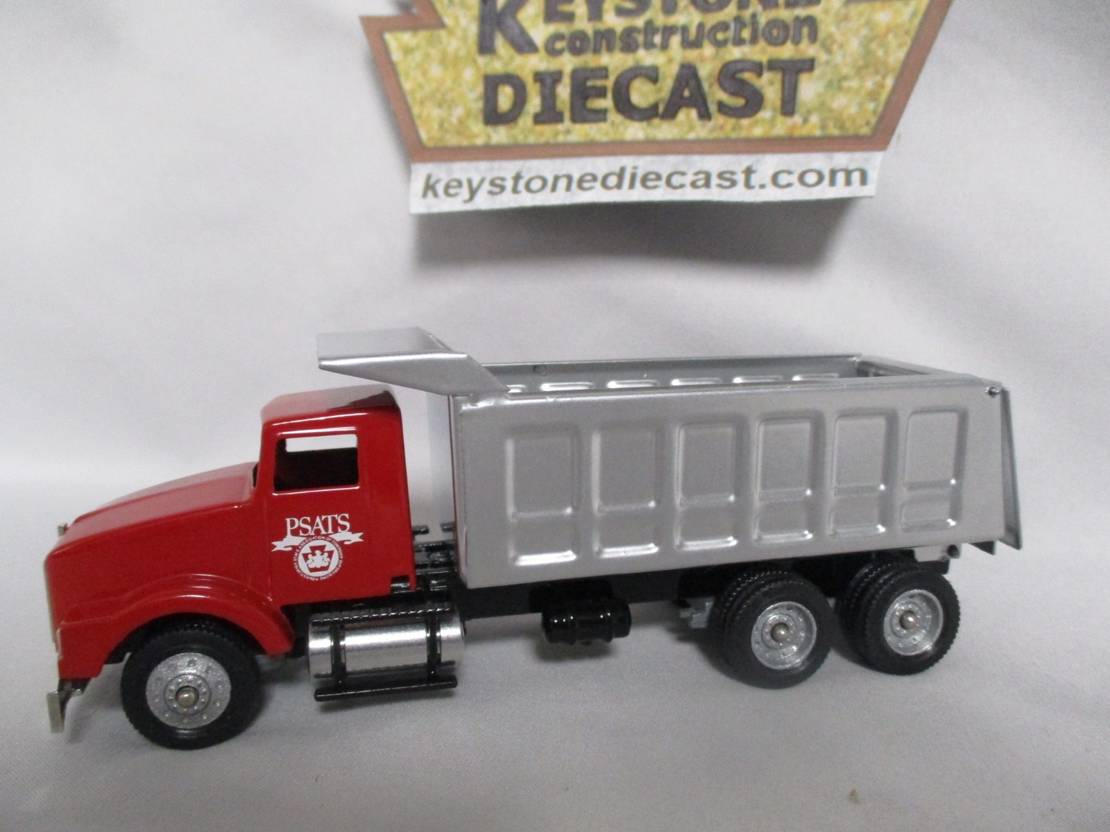 PenJoy / Winross PSATS Red Tandem Axle Dump Truck 1/64 #25