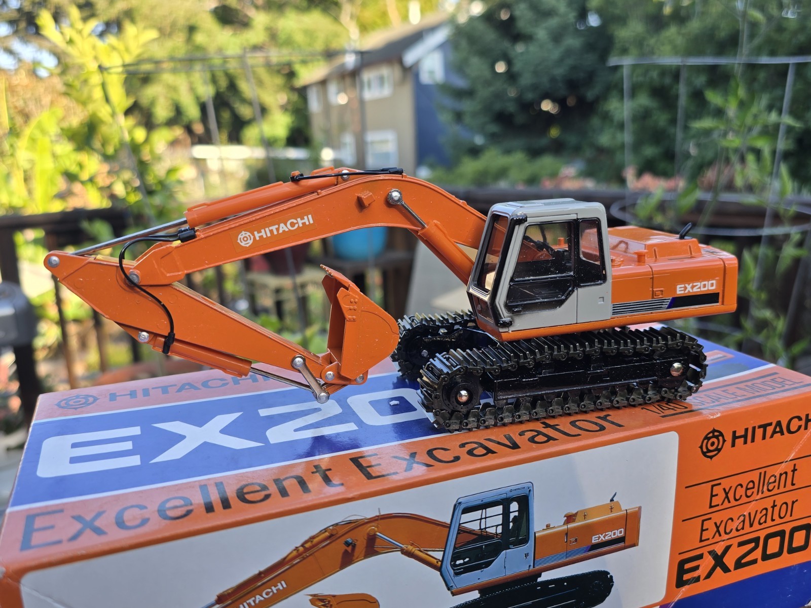 1/40 HITACHI EX 200 Excellent Excavator By Shinsei New In Box