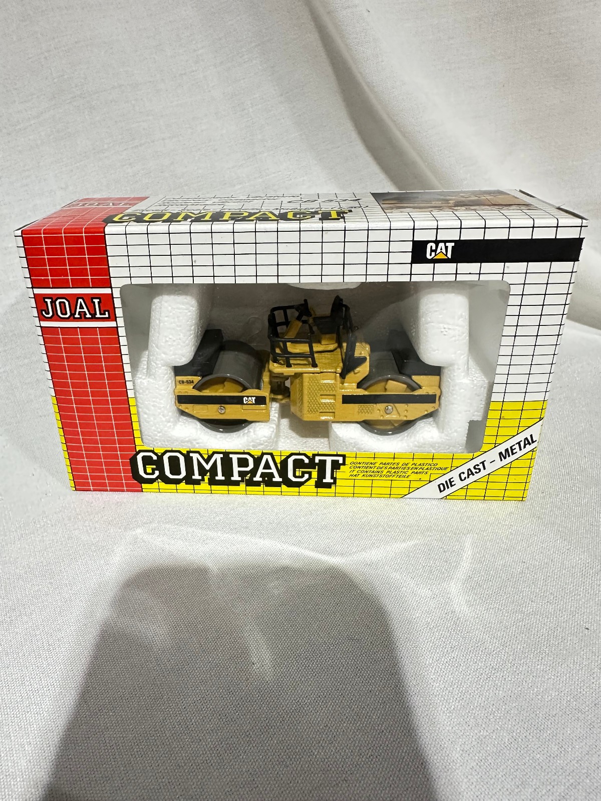 Caterpillar CB-534 Vibratory Compactor By Joal 1/50th Scale