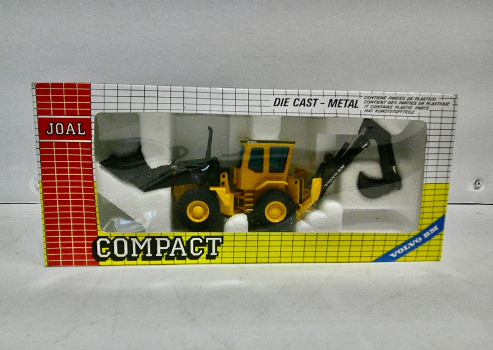 1/50 Joal Volvo BM6300 loade/backhoe in the box.