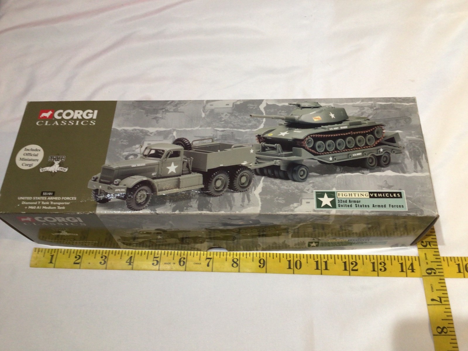 NEW Vintage CORGI USAF DIAMOND T TANK TRANSPORTER & M60 A1 MEDIUM TANK Model NIB