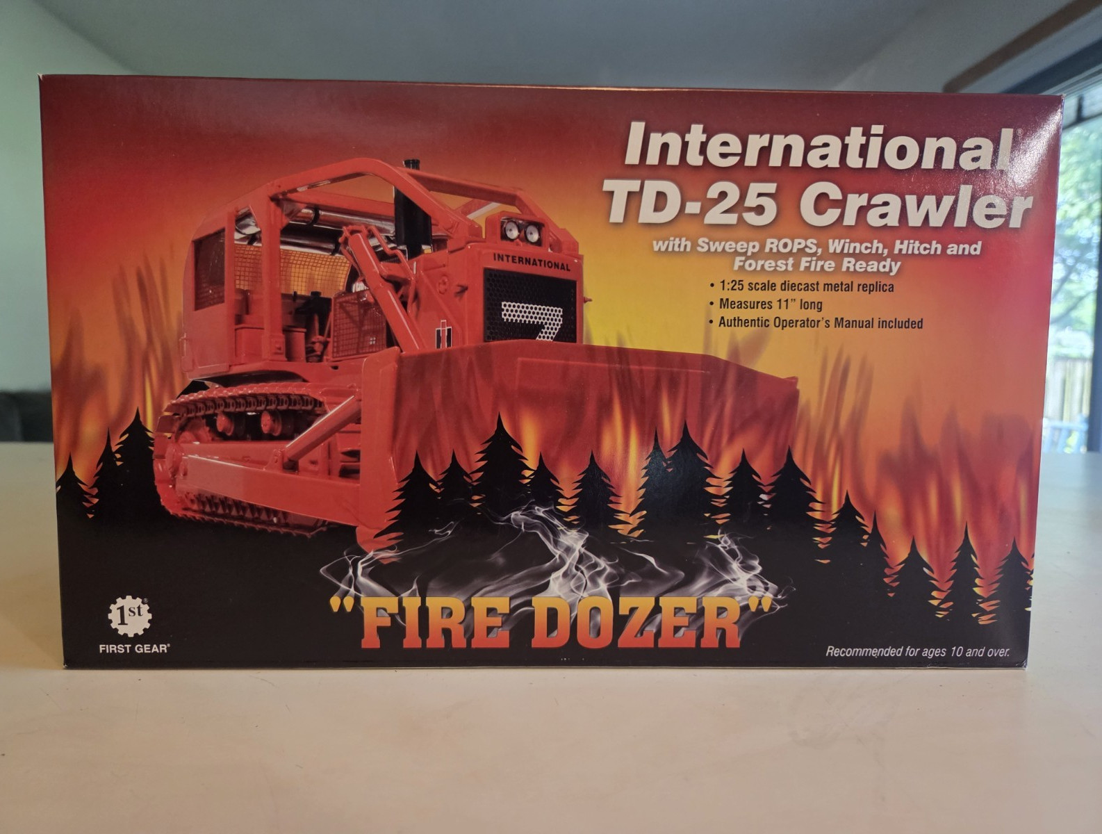 First Gear International TD-25 Crawler 1:25 Diecast Fire Dozer 49-0104