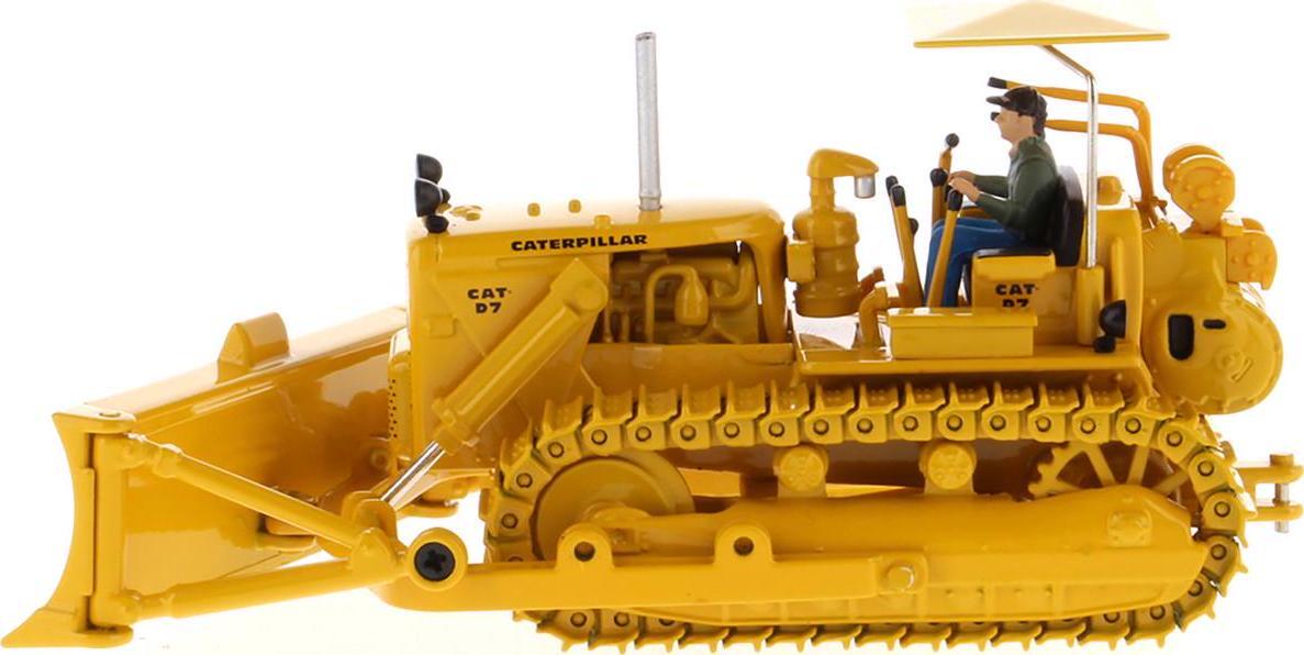 CAT Caterpillar D7C Track-Type Tractor Dozer with Operator 1/50 Diecast Masters