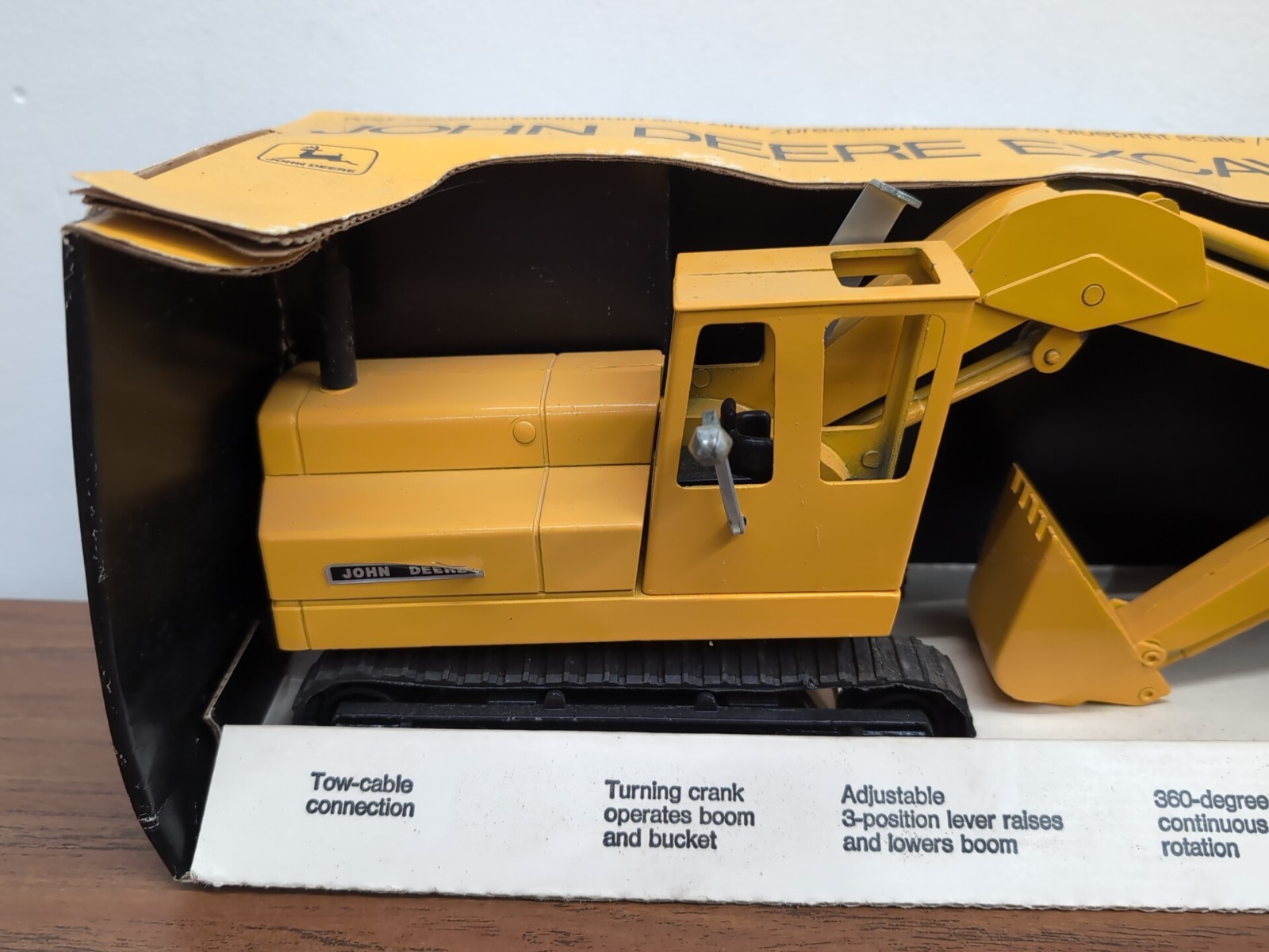 #505 Vintage Ertl 1970’s John Deere Excavator Construction Toy